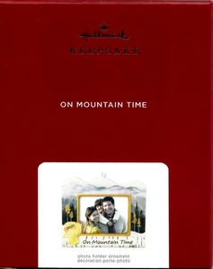 ON MOUNTAIN TIME PORCELAIN KEEPSAKE CHRISTMAS PHOTO FRAME ORNAMENT NEW (BD) -B - Picture 1 of 2