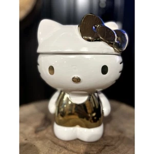 Hello Kitty Large Cookie Jar UNIQUE Gold Bow - NEW 🔥 SANRIO - Picture 1 of 4
