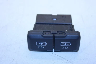 Acura MDX Advance 2017-20 3,5 L AWD consola central adaptador de puerto de cargador USB trasero Foto 1 de 4