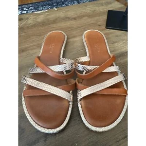 Andiamo Made in Italy Leather Brown/Bronze CrissCross Sandals - Picture 1 of 6