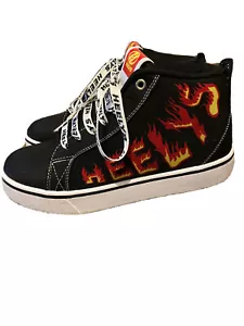 Kids Heelys Boys RACER 20 MID BLACK MULTI FLAME Roller Skate Trainers/Shoes - Picture 1 of 5