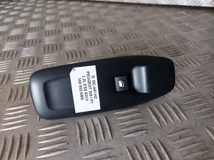Commande Lève Vitre Avant Droite - PEUGEOT 208 I (1) PHASE I (1) - Picture 1 of 3