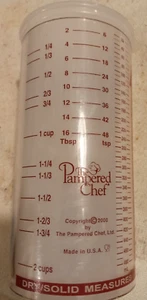 Pampered Chef Measure All Measuring Cup 2 Cups For Wet Dry Liquid Solid 2000 Exc - Picture 1 of 7