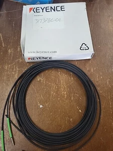 New Keyence digital fiber optic sensor FU-77V (5000) - Picture 1 of 3