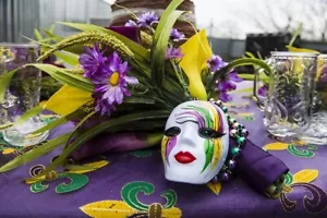 MASK *FRIDGE MAGNET* DRAMA CARNIVAL PARADE MARDI GRAS FESTIVAL COSTUME COLORFUL - Picture 1 of 2