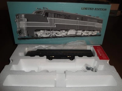 Proto 2000 HO Scale Diesel PA #5755 PRR Pennsylvania Limited Edition runs - Image 1 of 4