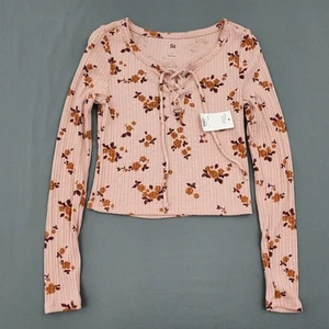 SO Shirt Womens Medium M Long Sleeve Lace Up Front Crop Pullover Floral Pink - Picture 1 of 14