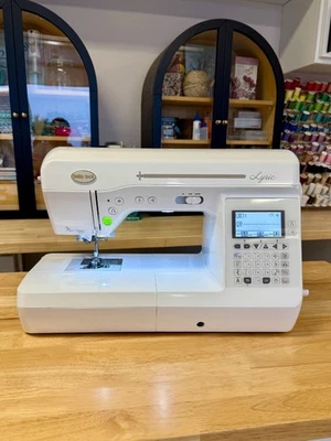 Baby Lock Lyric Sewing Machine - Image 1 of 4