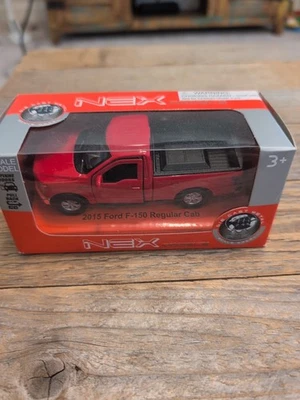 Welly NEX Scale 1:32 Die Cast Model 2015 Ford F-150 Regular Cab Pull Back - Image 1 of 4