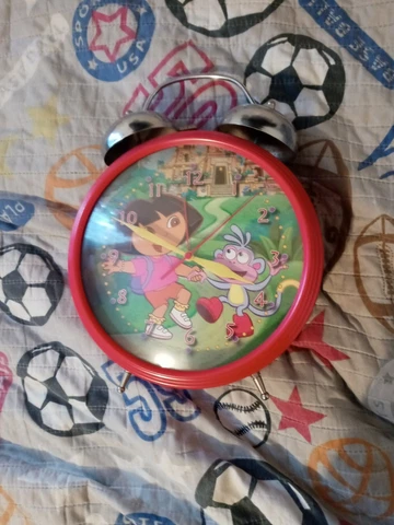 Dora the Explorer Jumbo Twin Bell Alarm Clock Viacom 2005 pre-owned works great Cover