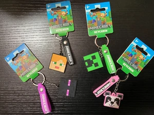 Offiziell lizenzierter Minecraft Schlüsselanhänger 2D Gummi Keychain Gamer Party Tasche Geschenk - Bild 1 von 6