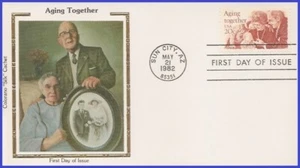 USA4 #2011 U/A COLORANO SILK FDC Aging Together - Bild 1 von 1