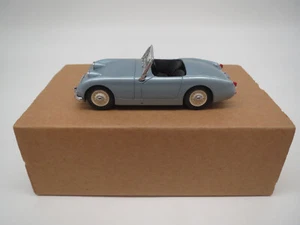 JPS Miniatures Austin Healey Frogeye's "kit costruito" (blu chiaro) 1:43 IMBALLO ORIGINALE! - Foto 1 di 15