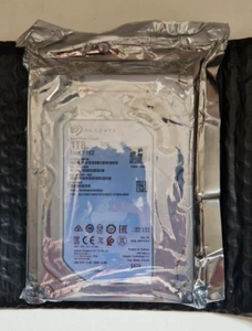 Seagate Exos 1 TB. Teilenummer: 2F2100-003. Neu im versiegelten Beutel. - Bild 1 von 3