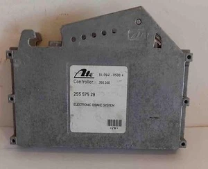 1993 PARK AVENUE ABS MODULE ID 25557529 (WITHOUT TRAC CONTROL) USED OEM - Picture 1 of 4