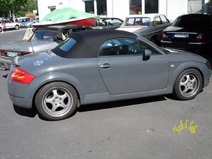 Audi Cabrio Verdeck Reiniger 500ml Reinigung + Imprägnierung inkl. Bürste - Bild 1 von 5