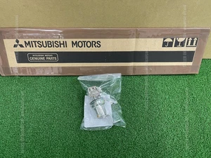 MITSUBISHI DELICA P15V P25V P35W P45V ZYLINDER, HECKKLAPPENSCHLOSS MB541585 - Bild 1 von 20