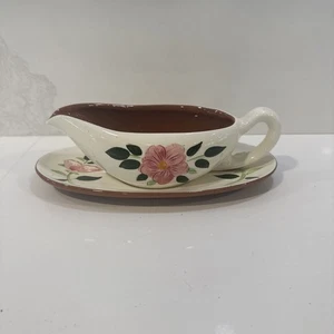 Vintage Stangl Gravy Boat W Tray Wild Rose - Picture 1 of 5