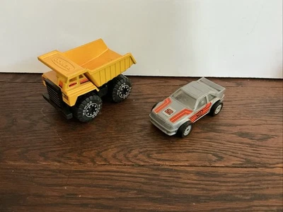 2 juguetes REMCO vintage 1987; camión volquete, coche de carreras; ES0822 Foto 1 de 4