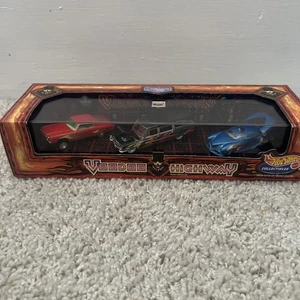 Vintage 1999 HOT WHEELS COLLECTIBLES VOODOO HIGHWAY 3 CAR SET Unopened - Picture 1 of 10