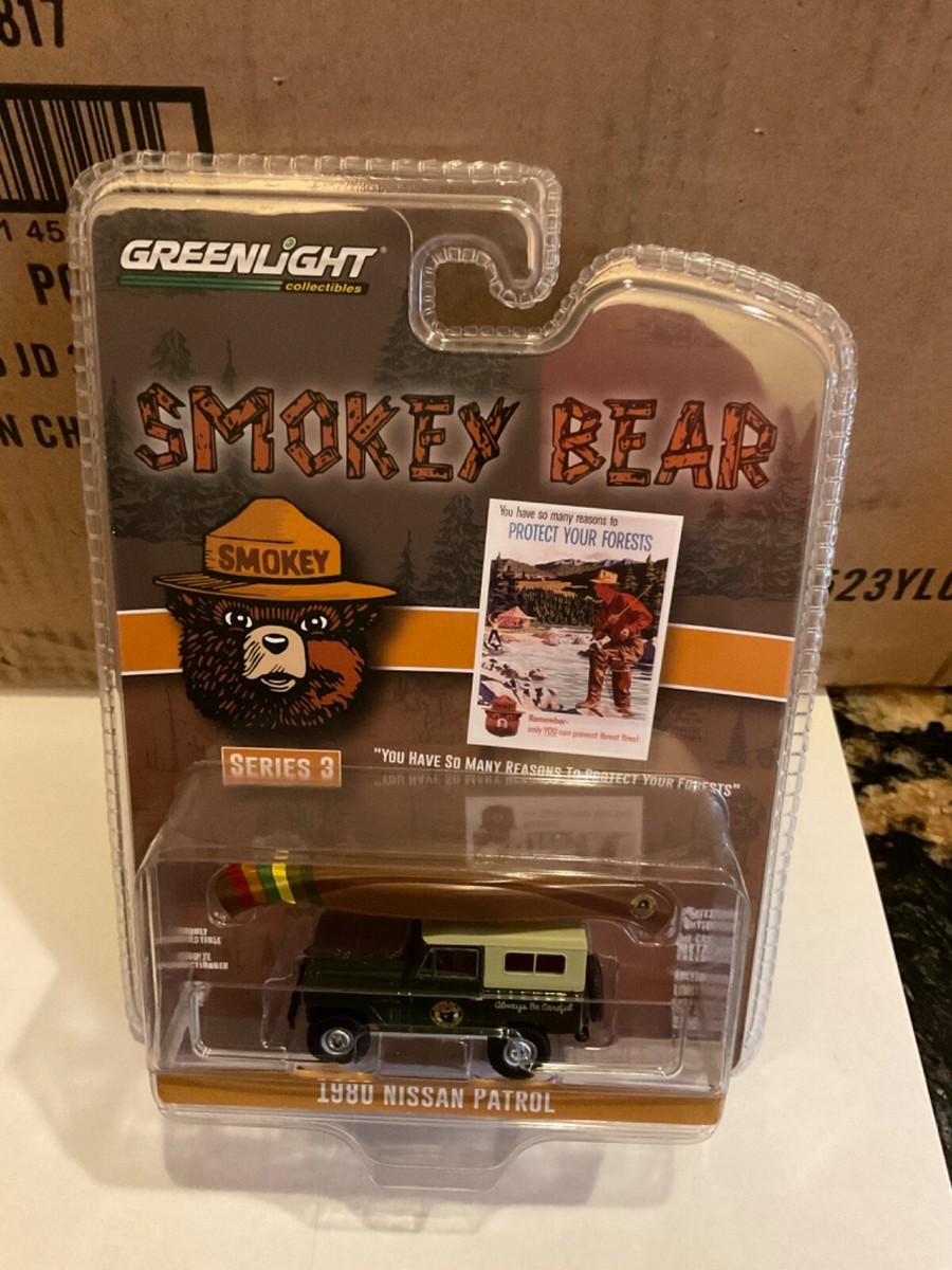 GREENLIGHT 1980 NISSAN PATROL スモーキー・ベア Greenlight Smokey