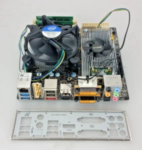 ZOTAC H77-ITX WIFI  Motherboard LGA1155 DDR3  PCIEX4 MSATA  W/ CPU i7 , 4GB RAM - Picture 1 of 7