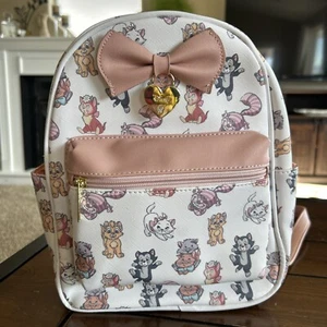 Mini mochila Bioworld Disney Cats Saffiano imitación cuero - Imagen 1 de 13