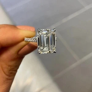 4 TCW Smaragdschliff Moissanit versteckter Halo Verlobungsring 14K massives Weißgold - Bild 1 von 10