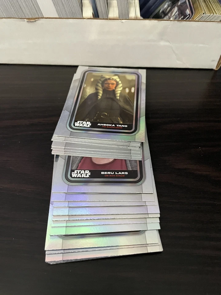 2023 TOPPS STAR WARS FLAGSHIP RAINBOW FOIL COMPLETE SET 100 CARD W/ WRAPPERS BOX - Image 1 of 1