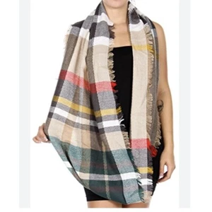Bufanda infinita deshilachada a cuadros para mujer nueva con etiquetas en beige - Imagen 1 de 3