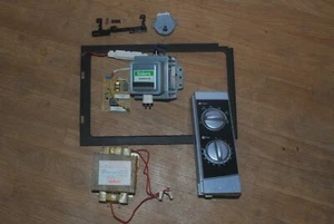MORPHY RICHARDS P80H20P-YU/H MICROWAVE.BROKEN TO SELL INDIVIDUAL PARTS:SEE DESCR - Picture 1 of 1