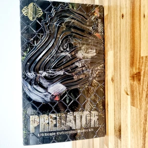 Hot Toys Predator MMS90 Sideshow Exclusive 1/6 Movie Masterpiece - Bild 1 von 21