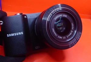 Samsung NX1000 20.3MP Digital Camera - Black w/ 20-50mm Lens - Picture 1 of 17