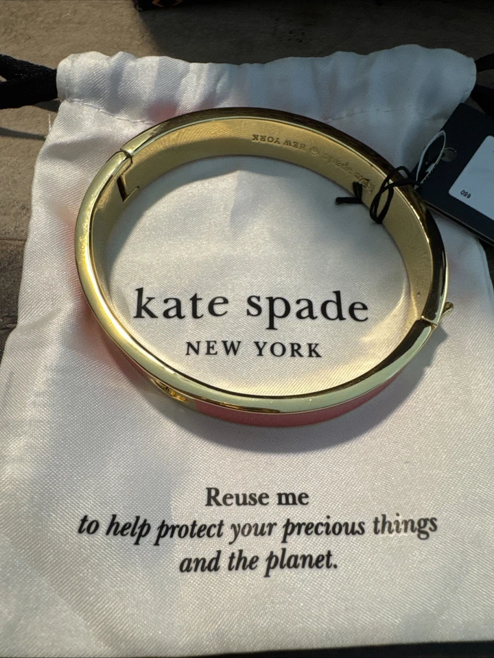Pulsera Kate Spade Agujero Punzón Pala Esmalte Bisagras Coral Nueva con Etiquetas Foto 1 de 3