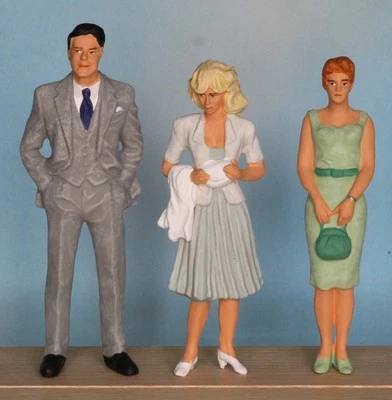 Preiser 45032 .1,  Spur G / Maßstab 1:22,5, Figurenset: Passanten - Bild 1 von 4