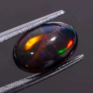 Naturschwarz Äthiopische Opal Ovale Form Lose Edelstein 2.50 Cts. (07x11x04 MM) - Bild 1 von 7