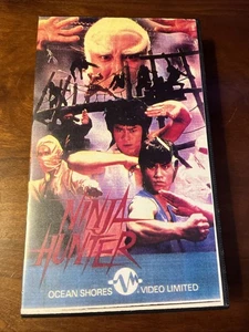 Ninja Hunter VHS Movie from Ocean Shores Group With original Clam Shell 1983 - Foto 1 di 5
