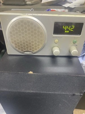 Boston Acoustics Recepter Radio Alarm Clock AM/FM Radio - Tested W/Antenna. - Image 1 of 4