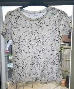 Ladies Papaya White T Shirt with Heart print Size 14 - Picture 1 of 3