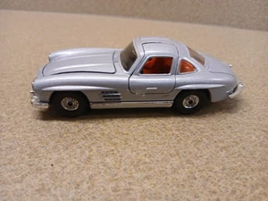 CORGI MERCEDES BENZ 300SL - No. C/811 - UK - Corgi Classics - USED - Picture 1 of 5