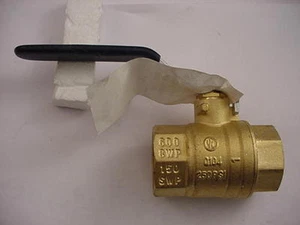 Válvula de bola de latón Nibco 1" hilo de tubería hembra TFP600A envío día de compra - Imagen 1 de 4