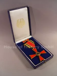 143745: Bundesverdienstkreuz 2.Klasse, Einzelspange, Knopflochdekoration, Etui - Bild 1 von 15