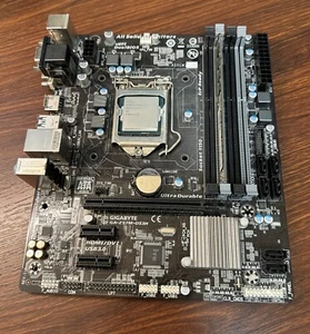Gigabyte GA-Z97M-DS3H Mainboard Intel Z97 LGA 1150 mit i3-4360 CPU & 2GB RAM - Bild 1 von 4