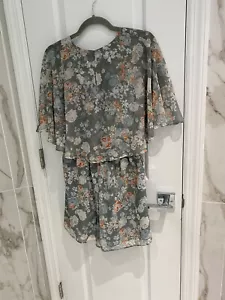 Mono para mujer BCBGeneration azul gris caprichoso estampado floral talla M - Imagen 1 de 12