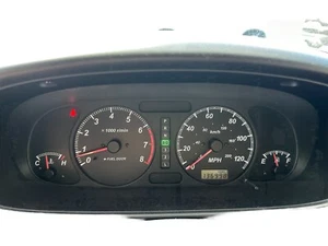 Speedometer Instrument Cluster Panel 00 01 02 Isuzu Rodeo Passport - Picture 1 of 9