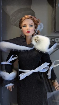 INTEGRITY TOYS - 14034 Norma Desmond Sunset Boulevard in a box + accessories - Imagen 1 de 4