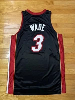 Camiseta Dwayne Wade #3 Miami Nike Talla 48 Auténtica NBA Miami Heat Negra Roja Foto 1 de 2