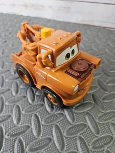 Disney Pixar Mattel Tow Mater Cars 2 Shake N Go Talking Truck FISHER PRICE 2010 - Imagen 1 de 4