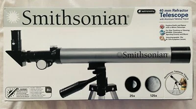 Smithsonian 40mm Refractor Telescope,25x & 125X Lenses, Tripod, Space / Birds - Image 1 of 4