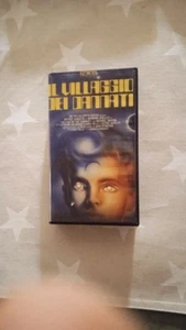 IL VILLAGGIO DEI DANNATI film in videocassetta vhs - Foto 1 di 1